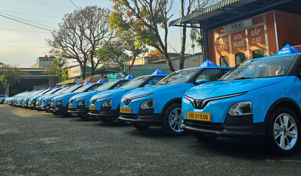 Xe 7 chỗ Taxi Lagi Bình Thuận